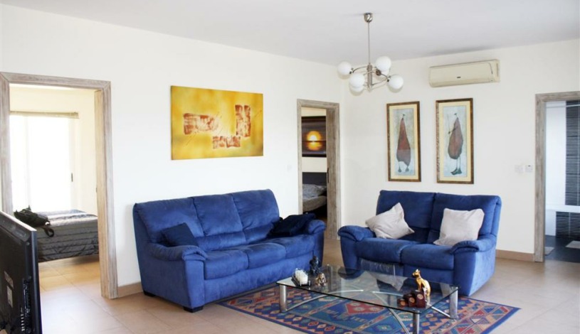 Apartment Main Street San Ġiljan - Apt 35846